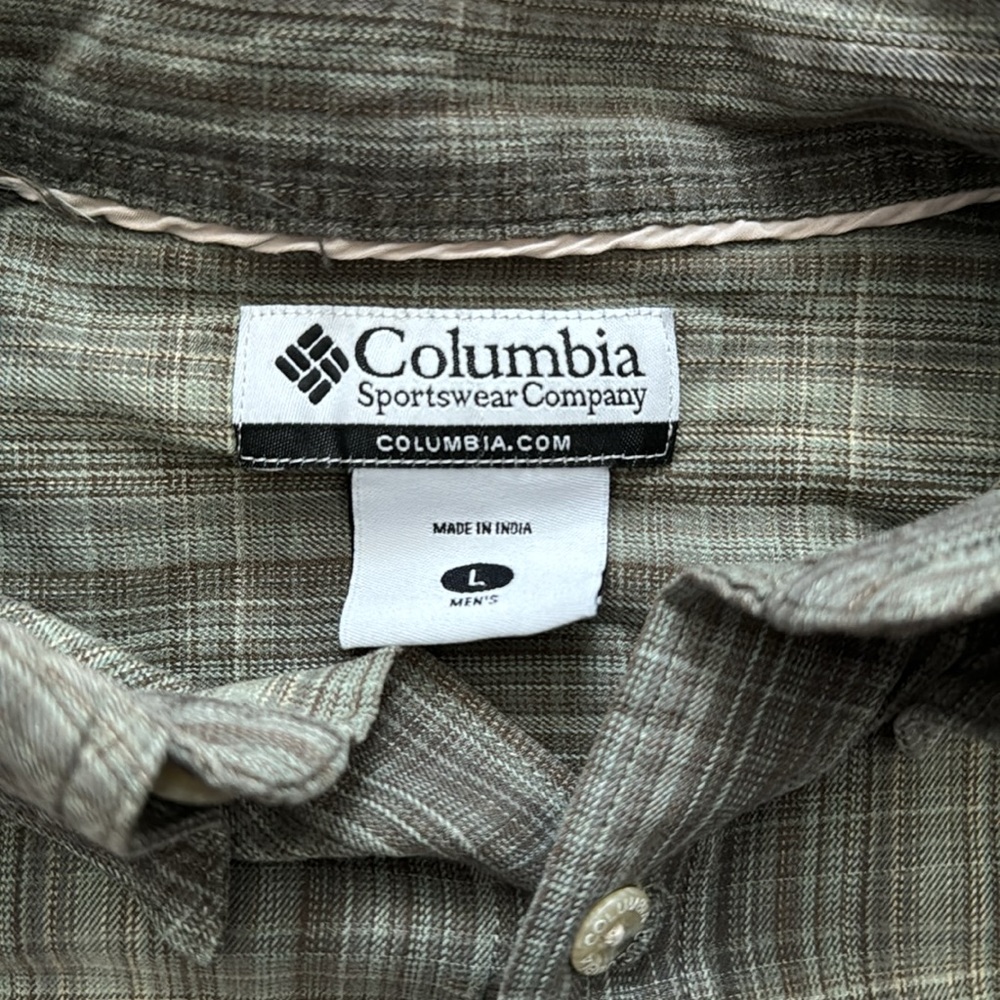 Columbia Button Down - image 3